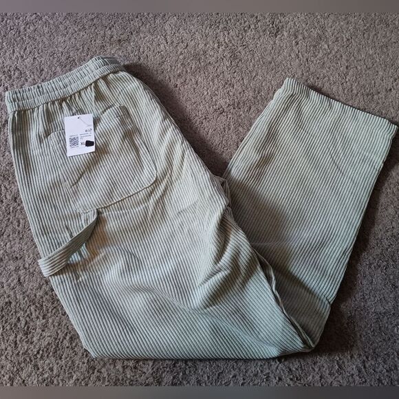 Forever 21 Men Corduroy Sage Green Baggy Fit Carpenter Pants Size XL BRAND NEW - Picture 1 of 6